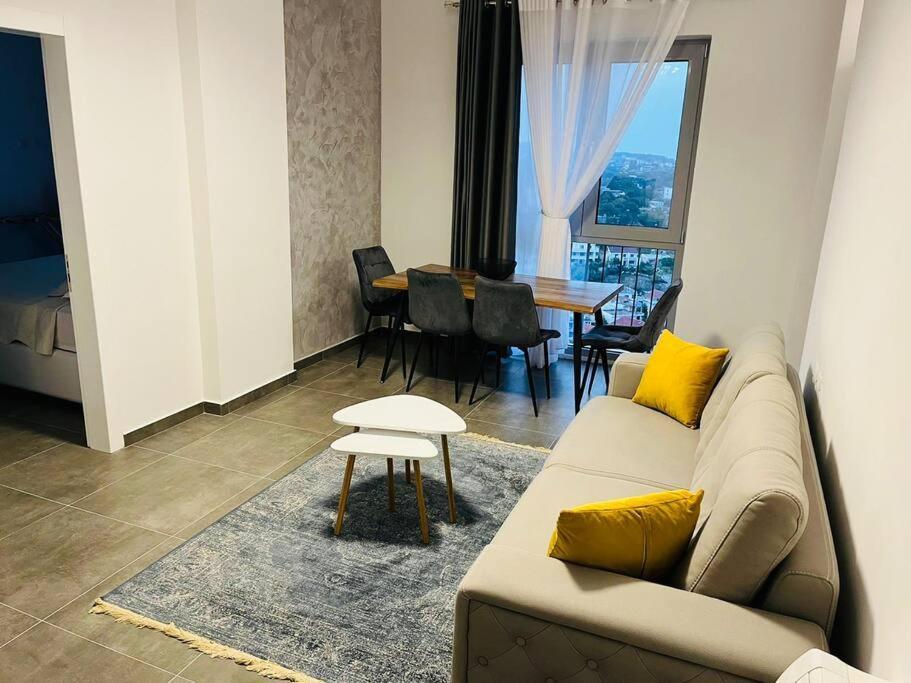 Royal Hill Apartments 2 By Ps Durres Exterior photo